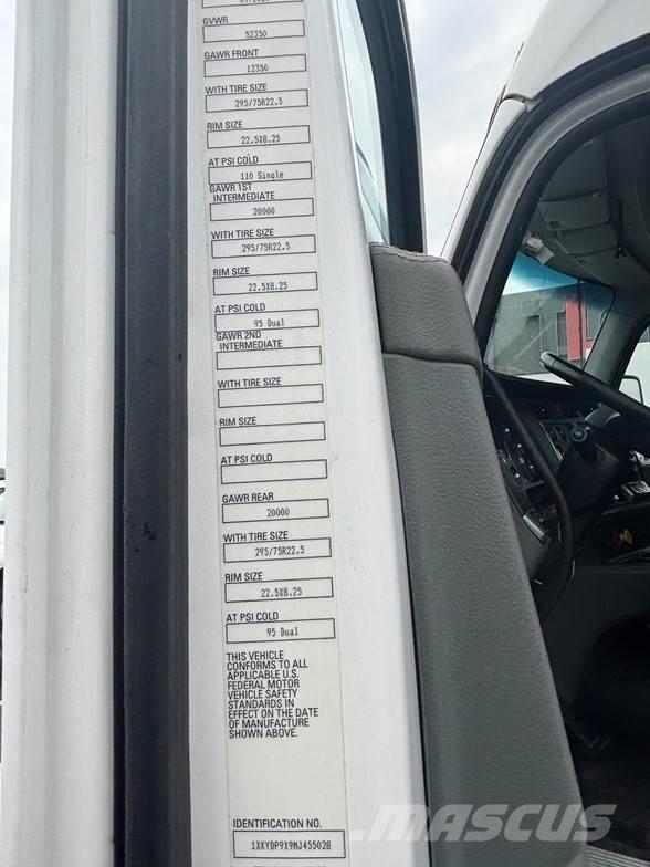 Kenworth T680 Седельные тягачи