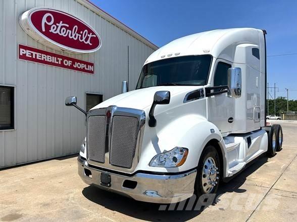 Kenworth T680 Седельные тягачи