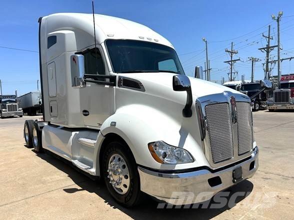 Kenworth T680 Седельные тягачи