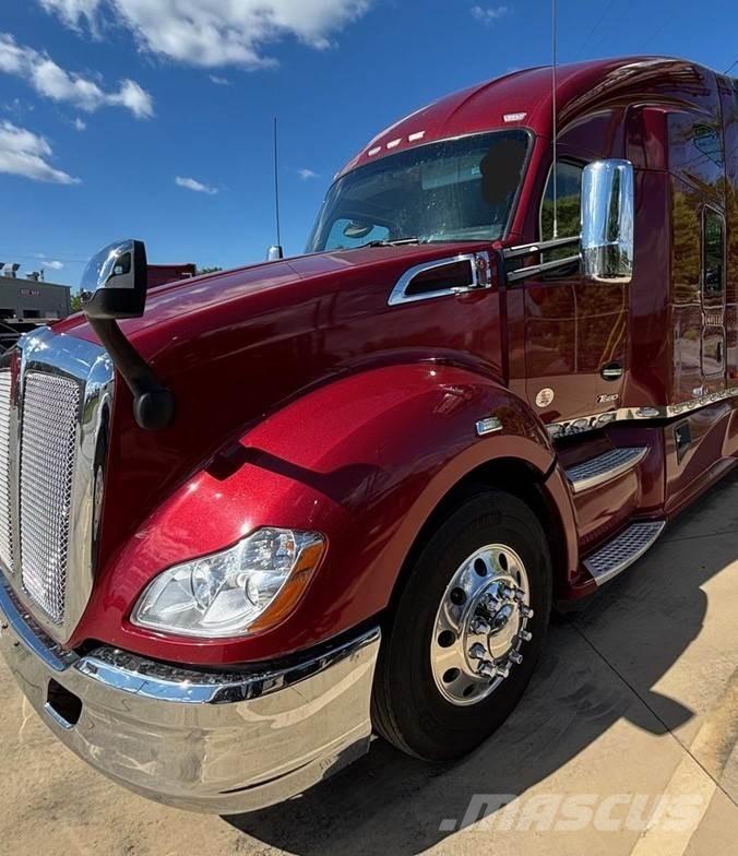 Kenworth T680 Седельные тягачи