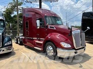 Kenworth T680 Седельные тягачи