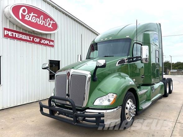 Kenworth T680 Седельные тягачи