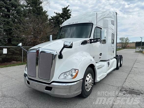 Kenworth T680 Седельные тягачи