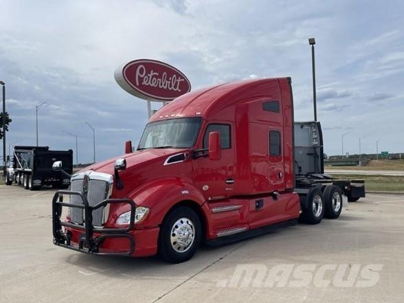 Kenworth T680 Седельные тягачи