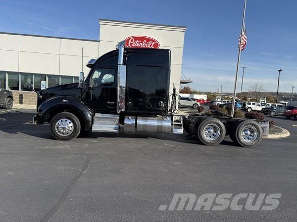 Kenworth T880 Седельные тягачи