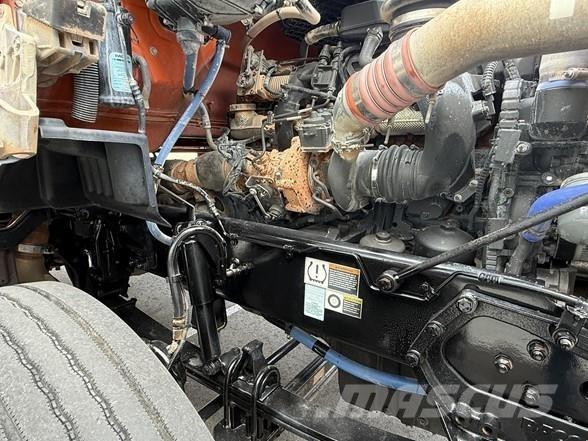 Kenworth T880 Седельные тягачи