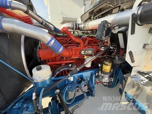 Kenworth W900B Седельные тягачи