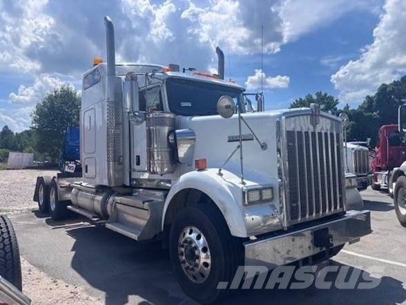 Kenworth W900B Седельные тягачи