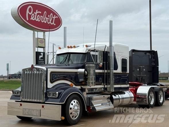 Kenworth W900L Седельные тягачи