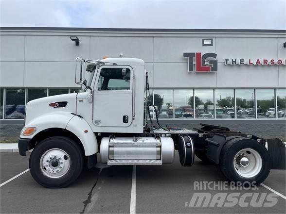 Peterbilt 337 Седельные тягачи