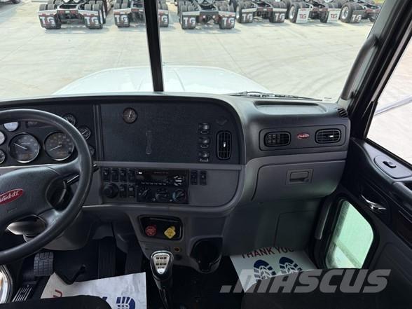 Peterbilt 367 Седельные тягачи