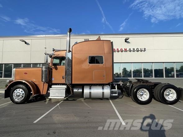 Peterbilt 389 Седельные тягачи