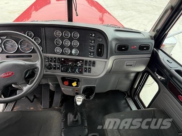 Peterbilt 389 Седельные тягачи