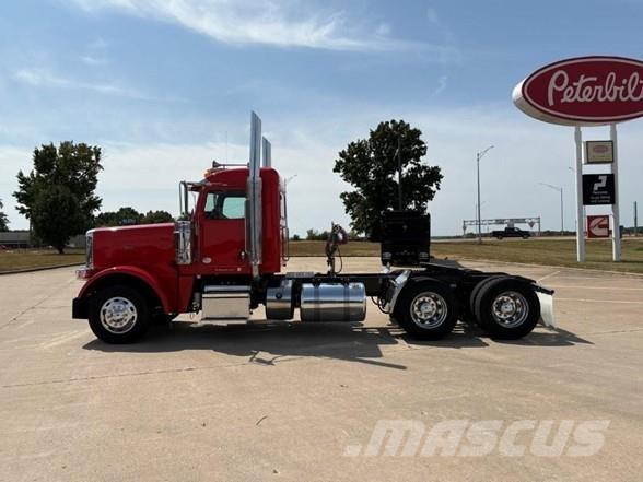 Peterbilt 389 Седельные тягачи