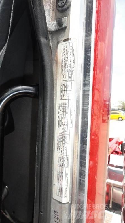 Peterbilt 389 Седельные тягачи