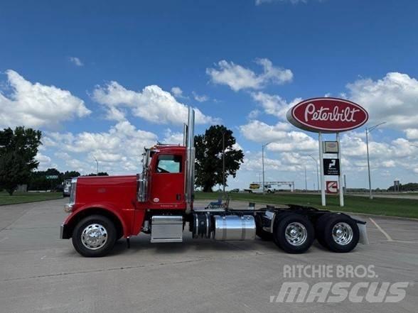Peterbilt 389 Седельные тягачи