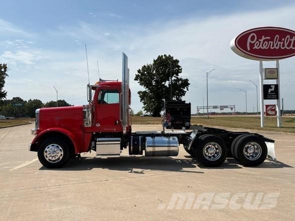 Peterbilt 389 Седельные тягачи