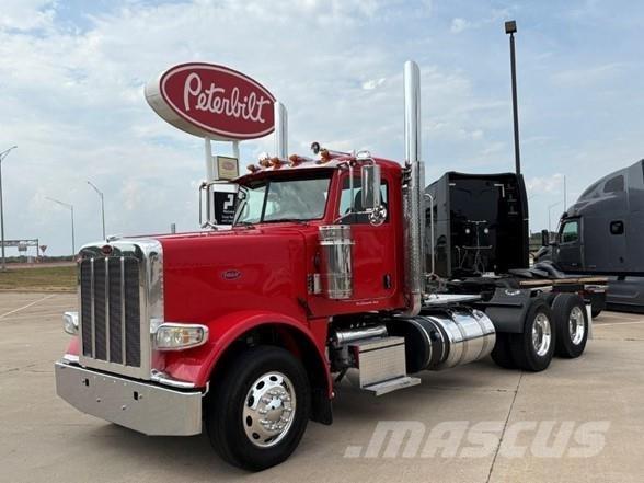 Peterbilt 389 Седельные тягачи