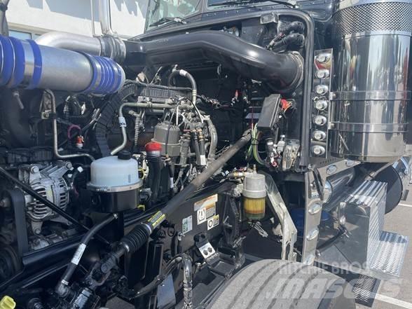 Peterbilt 389 Седельные тягачи