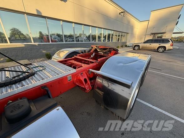 Peterbilt 389 Седельные тягачи