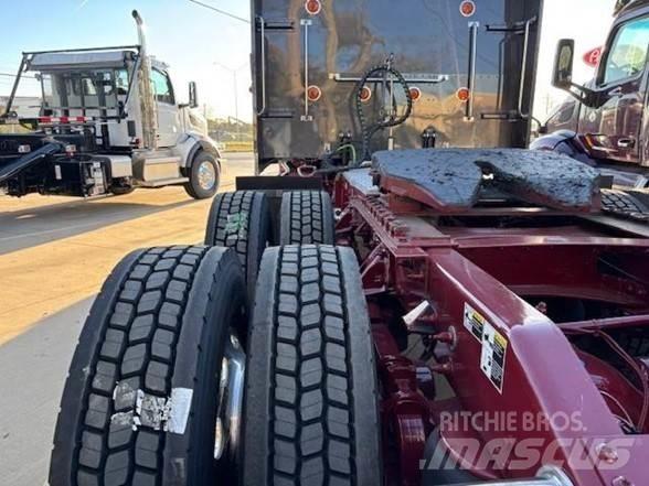 Peterbilt 389 Седельные тягачи