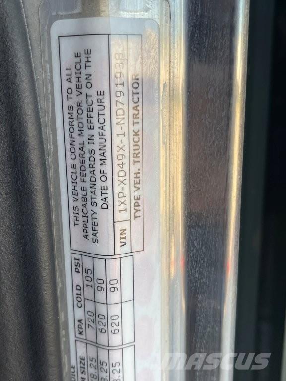 Peterbilt 389 Седельные тягачи