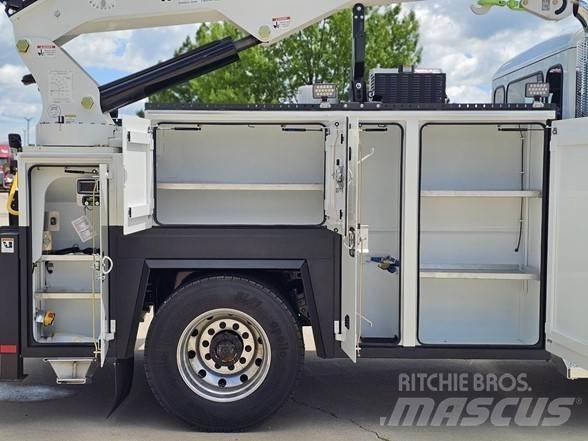 Peterbilt 536 Строительная техника - Другие