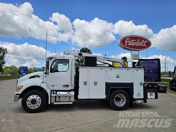 Peterbilt 536 Строительная техника - Другие