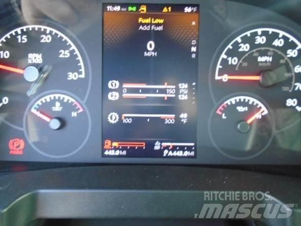 Peterbilt 536 Строительная техника - Другие
