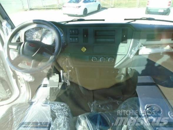 Peterbilt 536 Шасси с кабиной