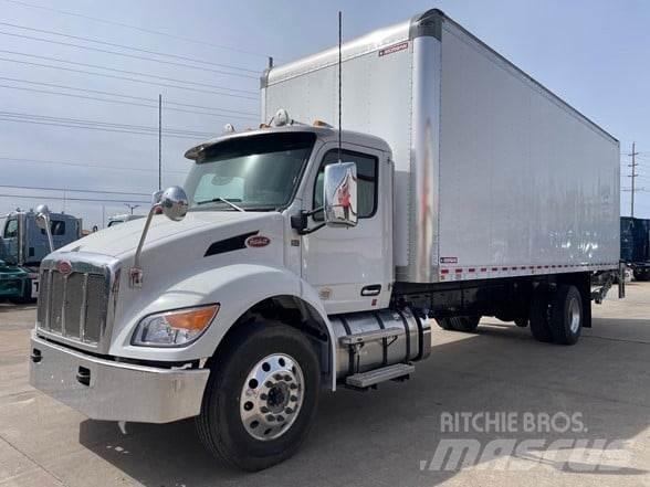 Peterbilt 536 Строительная техника - Другие