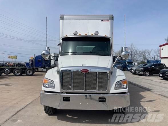 Peterbilt 536 Строительная техника - Другие
