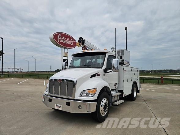 Peterbilt 536 Строительная техника - Другие