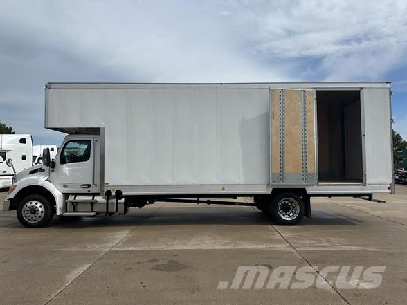 Peterbilt 536 Грузовики-Фургоны