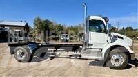 Peterbilt 537 Шасси с кабиной