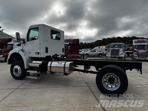 Peterbilt 548 Шасси с кабиной