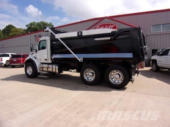 Peterbilt 548 Грузовики-Самосвалы