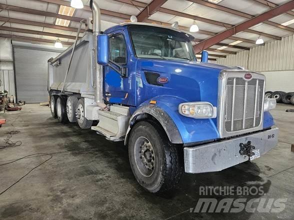 Peterbilt 567 Грузовики-Самосвалы