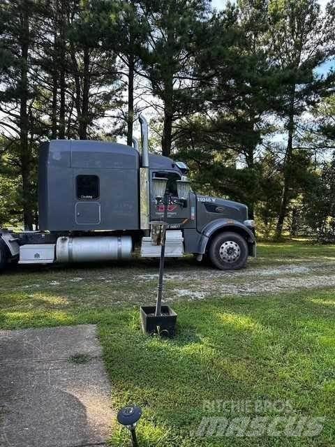 Peterbilt 567 Седельные тягачи