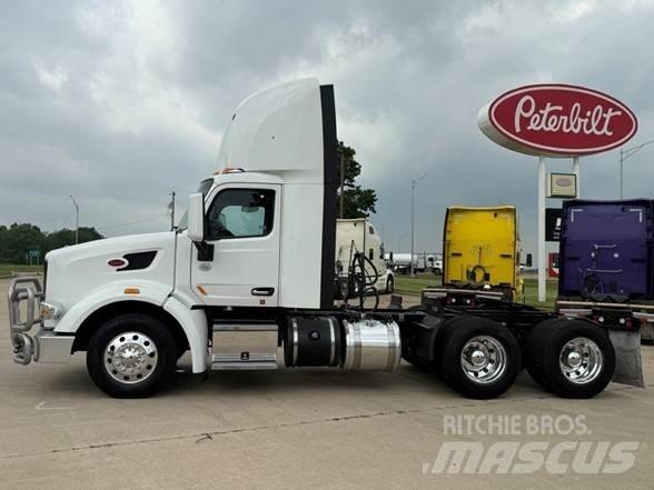 Peterbilt 567 Седельные тягачи