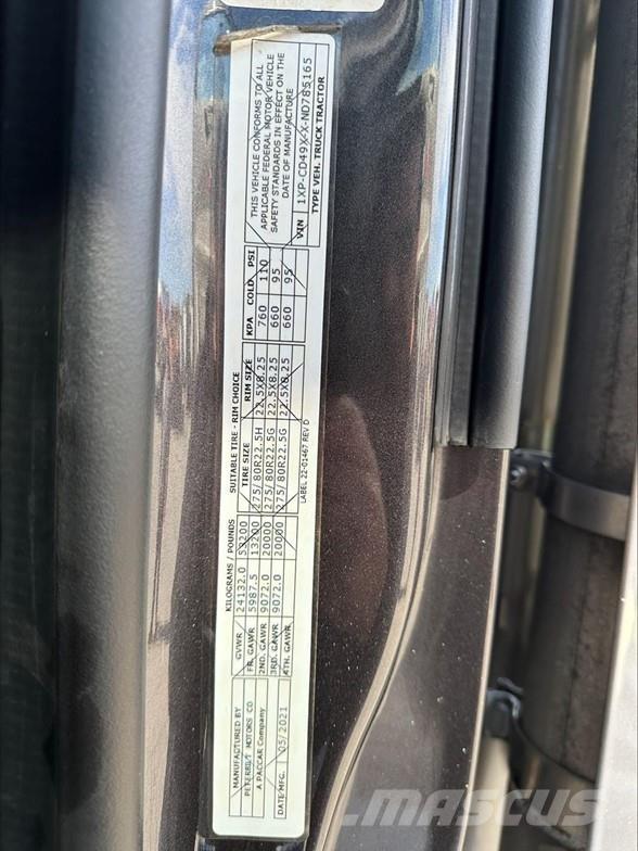 Peterbilt 567 Седельные тягачи