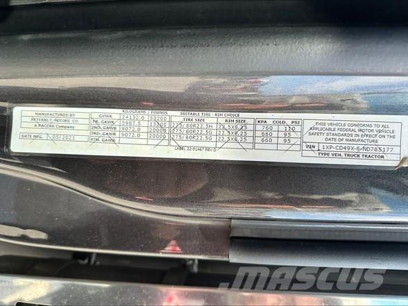 Peterbilt 567 Седельные тягачи