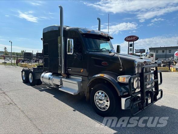 Peterbilt 567 Седельные тягачи