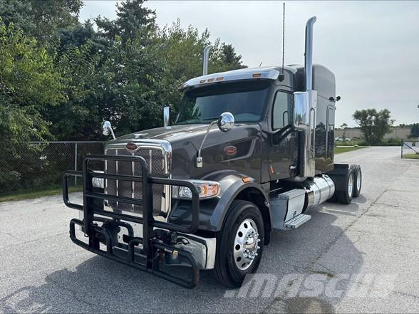 Peterbilt 567 Седельные тягачи