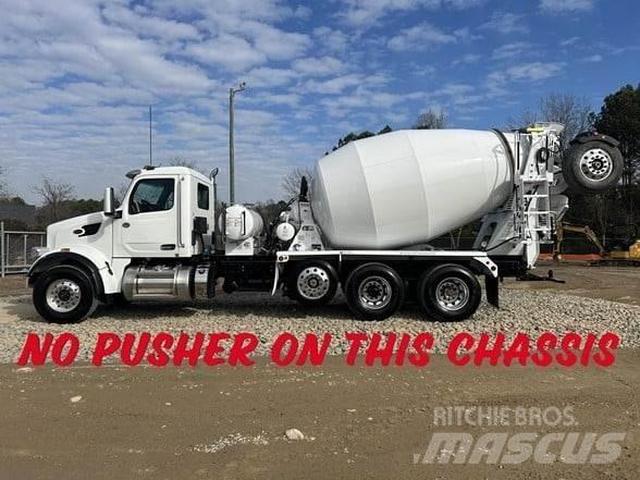 Peterbilt 567 Строительная техника - Другие