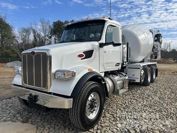 Peterbilt 567 Строительная техника - Другие