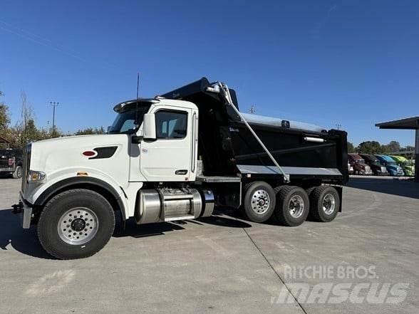 Peterbilt 567 Грузовики-Самосвалы