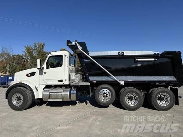 Peterbilt 567 Грузовики-Самосвалы