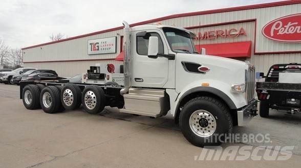 Peterbilt 567 Грузовики-Самосвалы