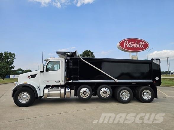 Peterbilt 567 Грузовики-Самосвалы